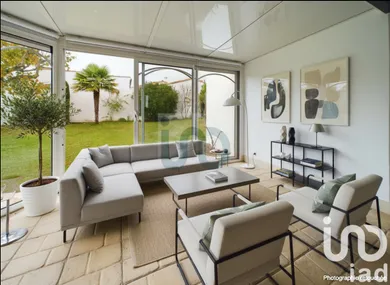 Maison traditionnelle à Loix (17111)