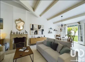 Maison traditionnelle à Loix (17111)