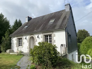 Maison traditionnelle à Belle-Isle-en-Terre (22810)