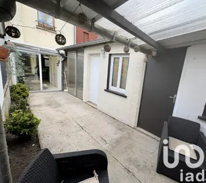 Townhouse at Dreuil-lès-Amiens (80470)