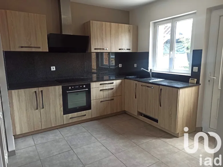 Maison 5 pièces 91 m² · à Nogent-sur-Oise · 90,8 m² · 228 000 €
