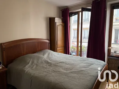 Apartment in Paris (75014)