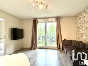 Apartment at Wissous (91320)