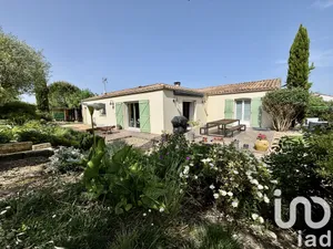 Maison à Genouillé (17430)