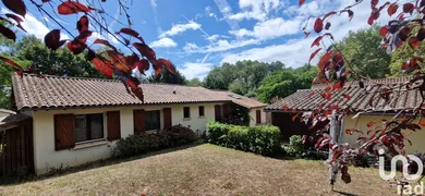 Traditional house at Issac (24400)