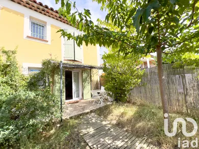 House at Pertuis (84120)