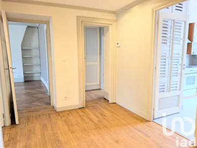 Appartement à Versailles (78000)