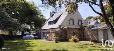 Maison traditionnelle à Plounévez-Lochrist (29430)