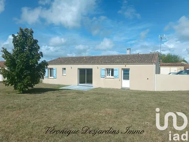 House at Saintes (17100)