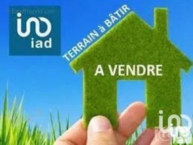 Terrain à bâtir à Soubran (17150)