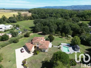 Maison d'architecte à Lempaut (81700)