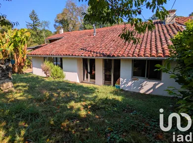 House at Durban-sur-Arize (09240)