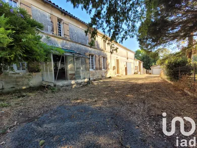 Maison à Burie (17770)