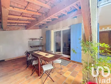 Maison à Saint-Mitre-les-Remparts (13920)