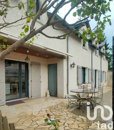 House at Senillé-Saint-Sauveur (86100)