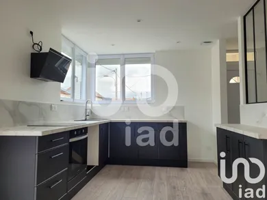 House in Montluçon (03100)