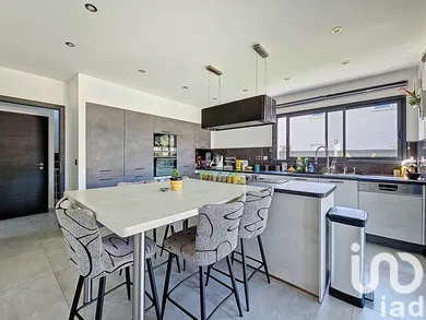 House at CLUSES (74300)