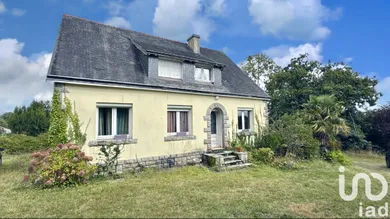 Traditional house at Plomelin (29700)