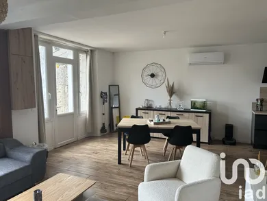 Maison de village à Villeneuve-sur-Yonne (89500)