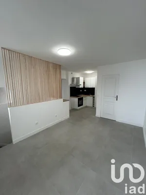 Apartment at Fontenay-sous-Bois (94120)