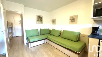 Apartment in Saint-Raphaël (83700)