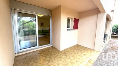 Apartment in Saint-Raphaël (83700)