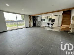 Maison à Saint-Christoly-de-Blaye (33920)