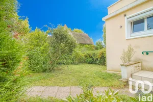 House at Chanteloup-les-Vignes (78570)