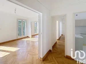 Apartment at Nîmes (30900)