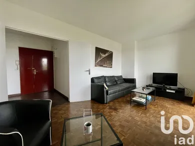 Apartment in Villejuif (94800)