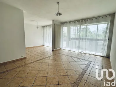 Appartement à Vitrolles (13127)