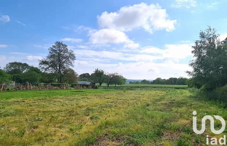 Terrain 1370 m² · à Peillac · 41 999 €