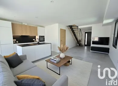 Duplex in Marseille (13016)