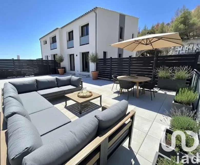 Appartement 4 pièces 77 m² · à Marseille · 76,5 m² · 419 000 €