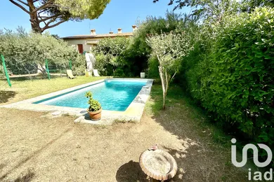 House at Le Pontet (84130)