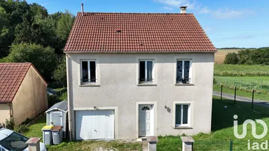 House at Saint-Valérien (89150)