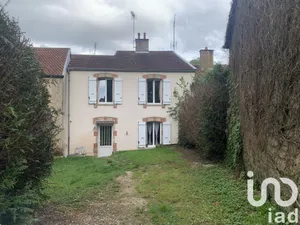 House at Fayl-Billot (52500)