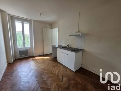 Apartment in Bordeaux (33000)