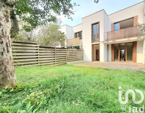 Apartment at Saint-Jacques-de-la-Lande (35136)