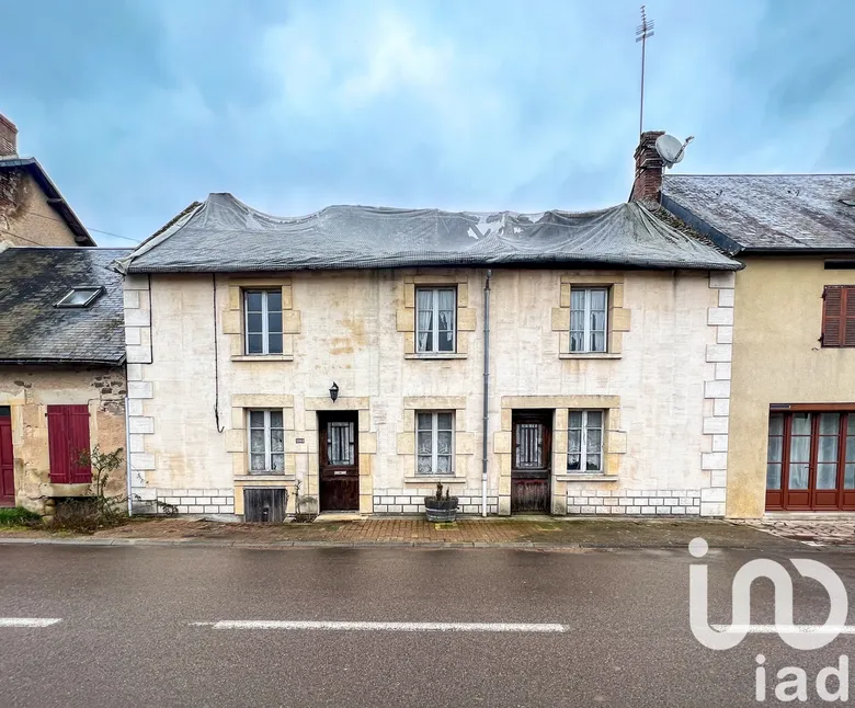 Maison 5 pièces 168 m² · à Chissey-en-Morvan · 168 m² · 19 000 €
