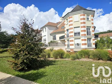 Apartment at Nandy (77176)