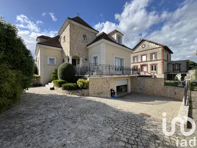 House in Pontault-Combault (77340)