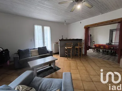 Maison de village à La Roquille (33220)