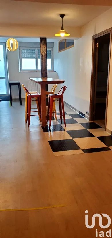 Apartment in Saint-Étienne (42100)