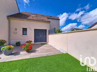 Maison d'architecte à Élancourt (78990)