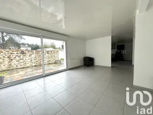 Maison traditionnelle à Basse-Goulaine (44115)