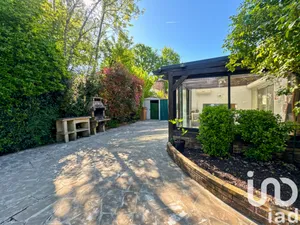 Pavillon à Noisy-le-Grand (93160)