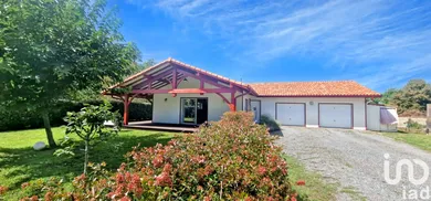 Maison traditionnelle à Onesse-Laharie (40110)
