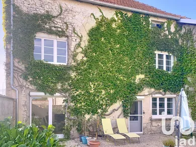 House at Juzennecourt (52330)