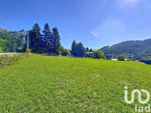 Terrain à bâtir à Valdeblore (06420)